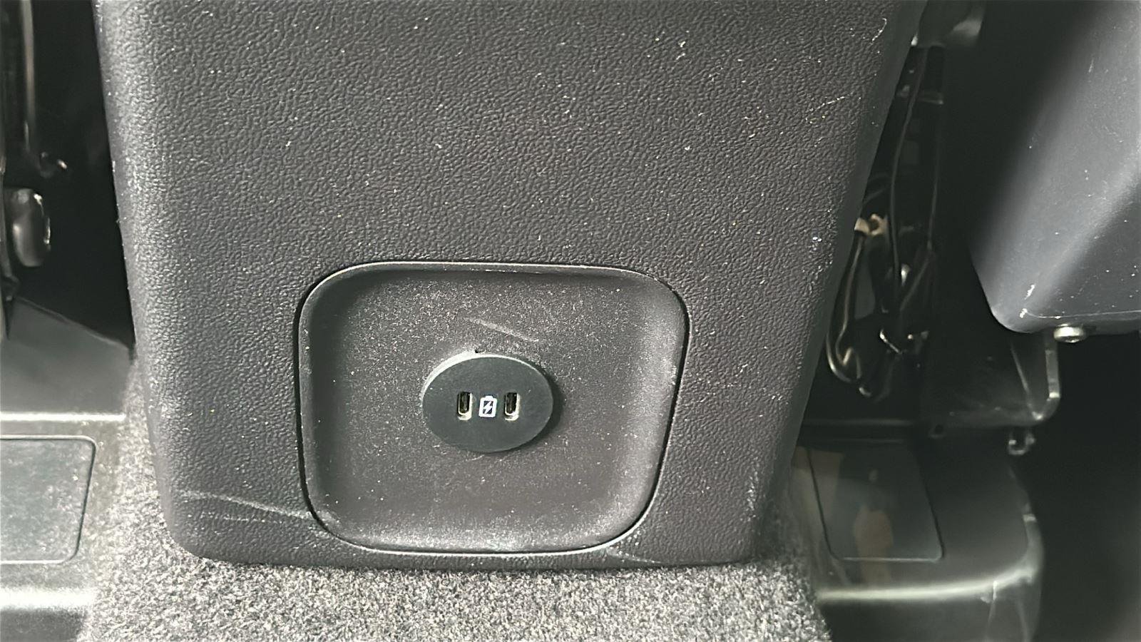 Used 2025 Oxford White Ford Outer Banks image 28