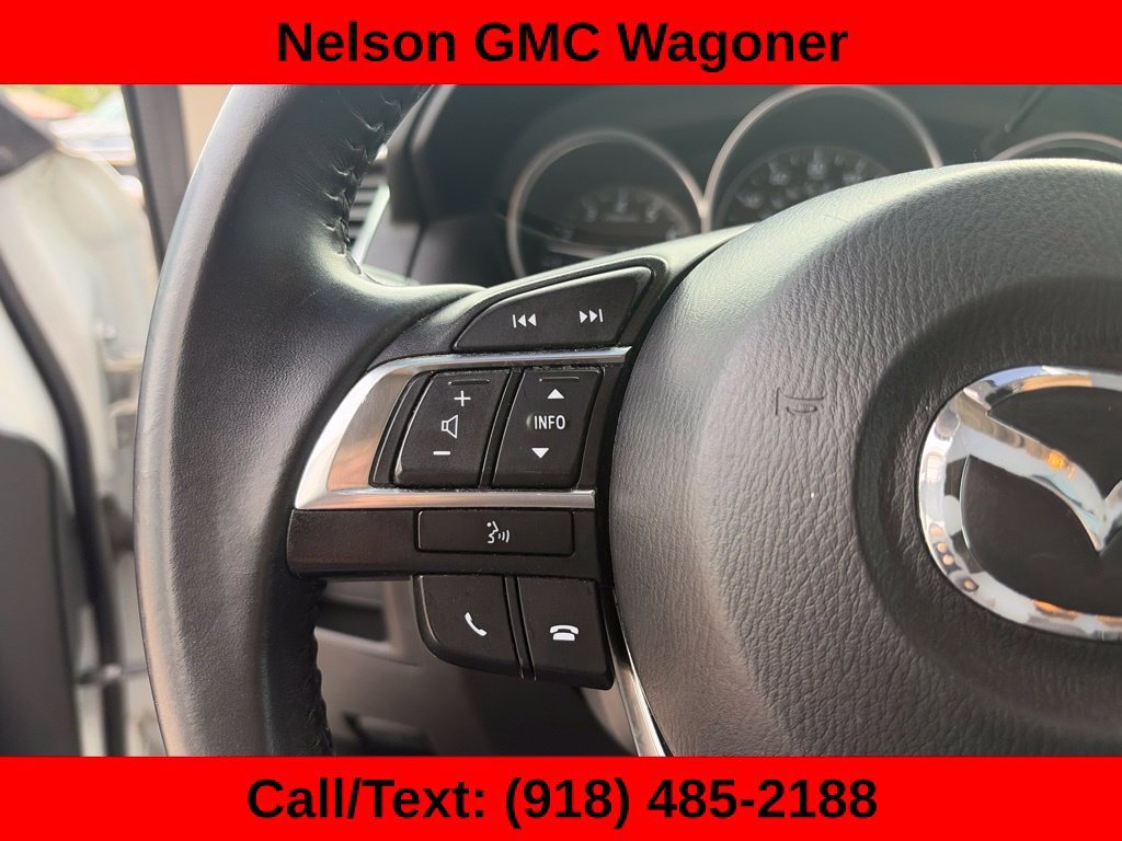 Used 2016 White Mazda Grand Touring image 23
