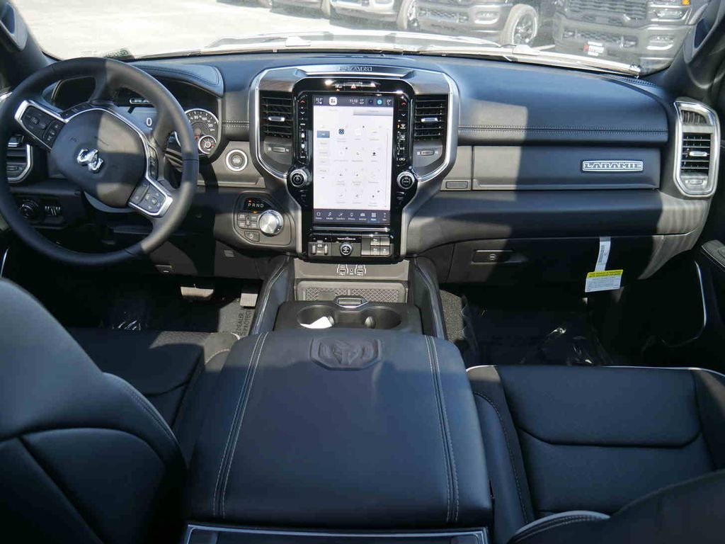 New 2026 Silver Zynith Exterior Paint RAM LARAMIE image 4