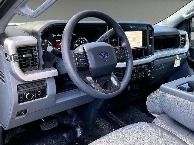 New 2027 Oxford White Ford XL image 22