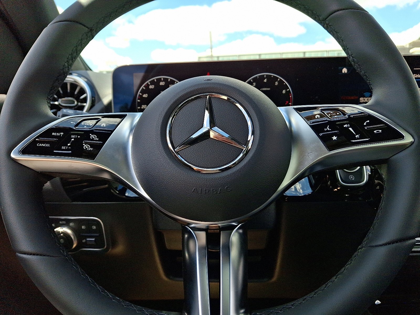 New 2026 Night Black Mercedes-Benz GLA 250 image 12