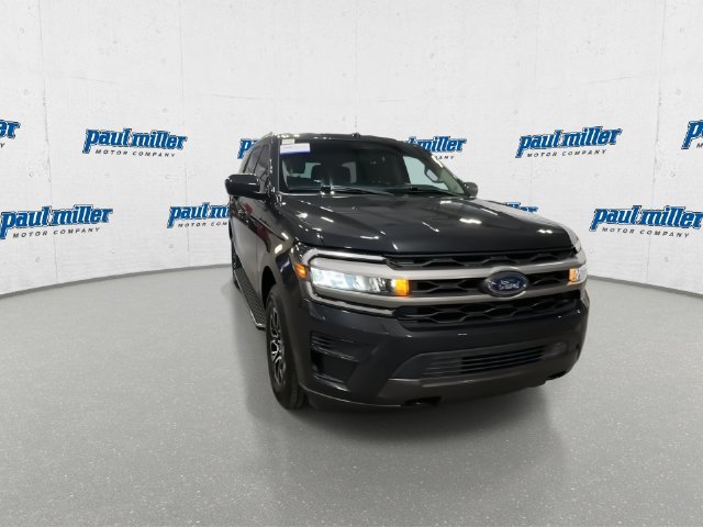 Used 2022 Gray Ford XLT image 3