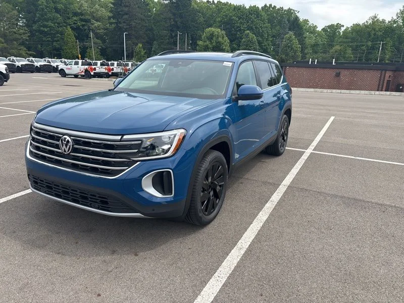 New 2026 Blue Volkswagen 2.0T SE w/Technology image 7
