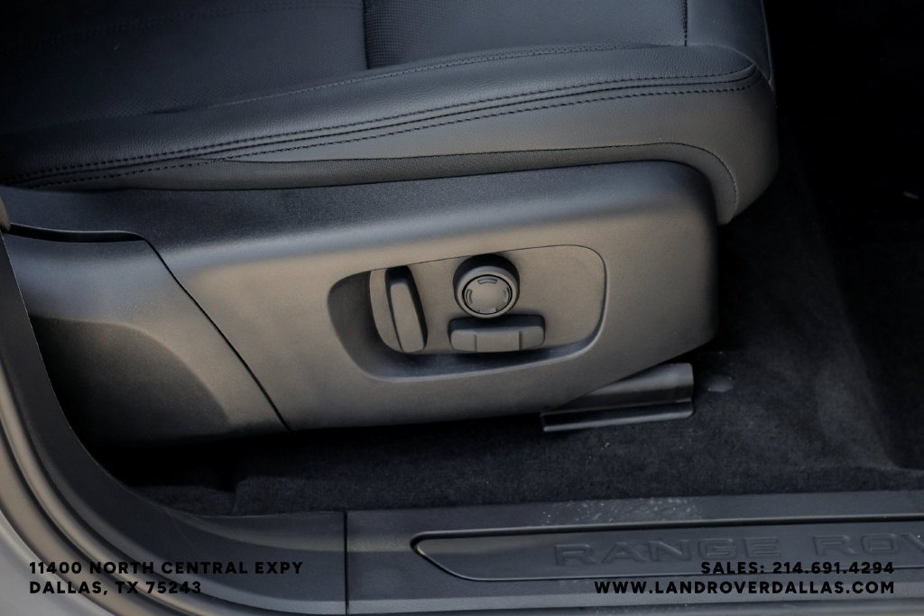 Used 2026 Silver Land Rover S image 34