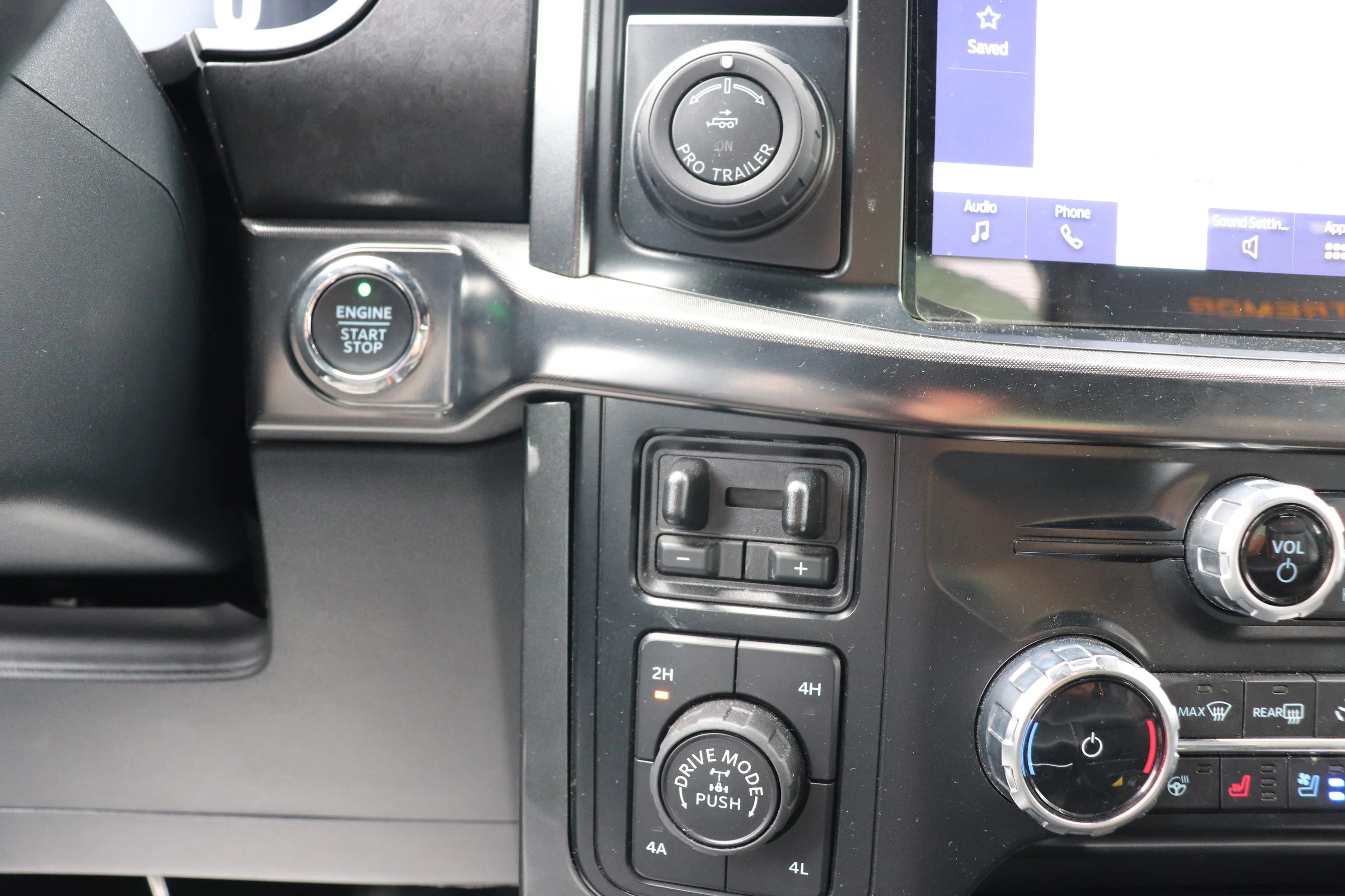 Used 2023 Black Ford XL 4WD SuperCrew 5.5
