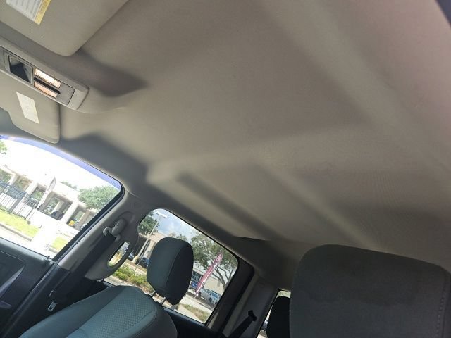 Used 2015 Bright White Clearcoat Ram Express image 18