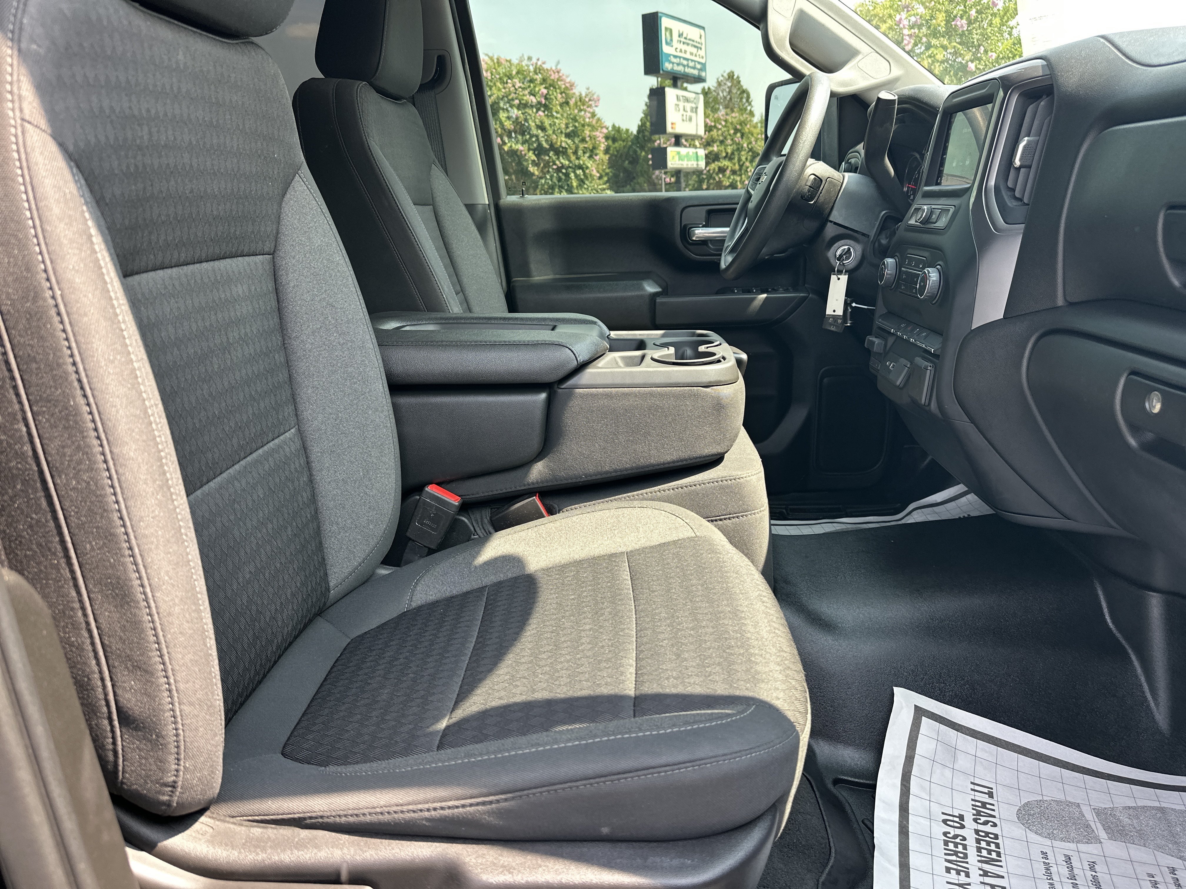 Used 2022 Black Chevrolet Custom image 14