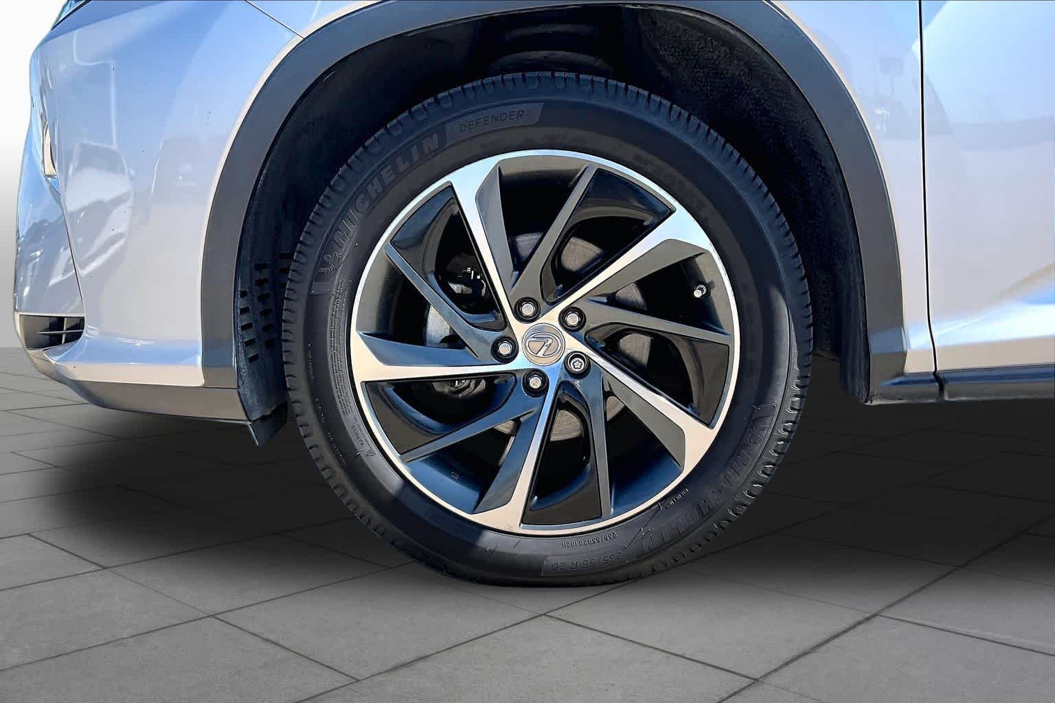 Used 2016 Silver Lining Metallic Lexus  image 11