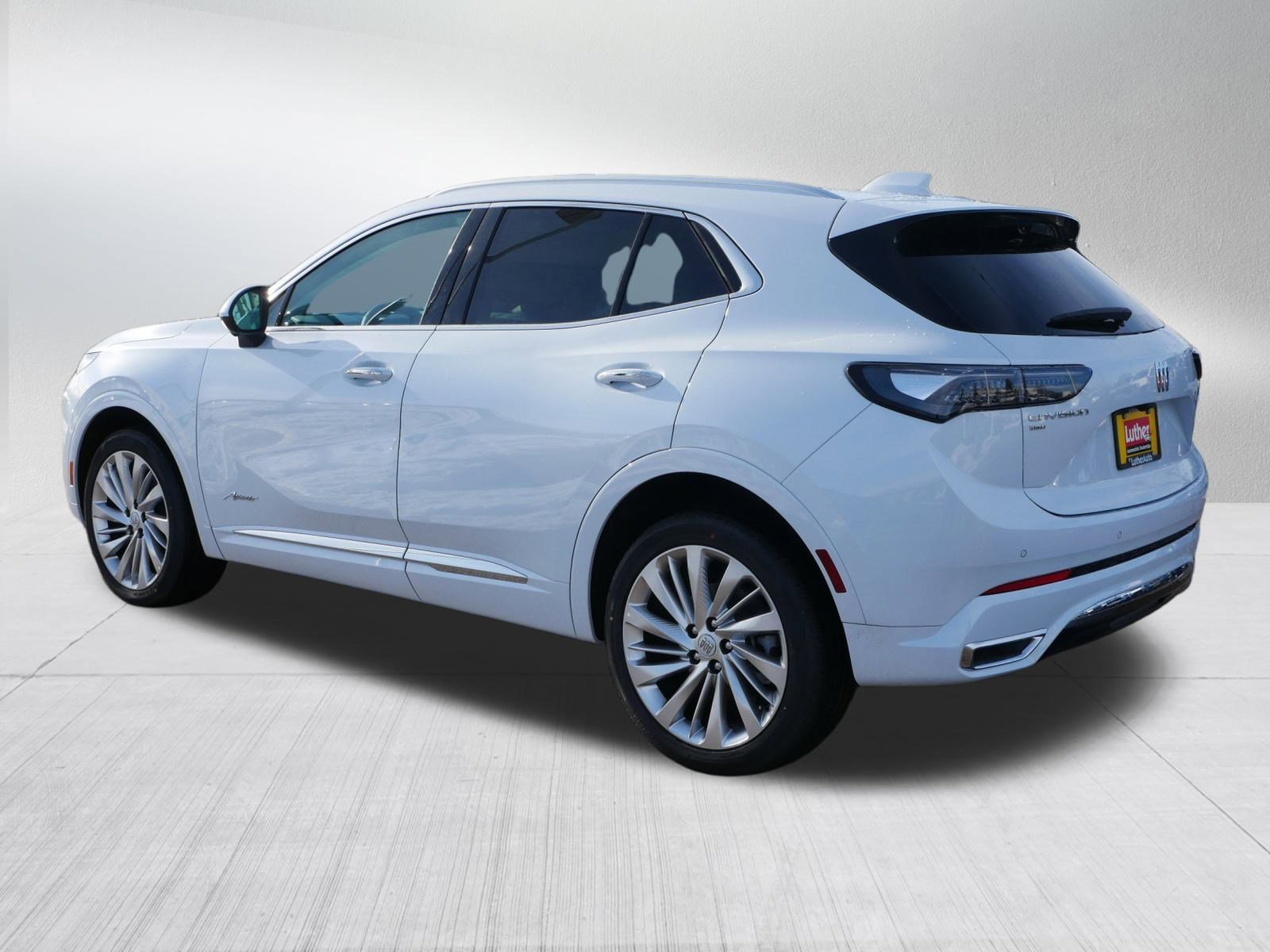 New 2026 Iridescent White Tricoat Buick Avenir image 2