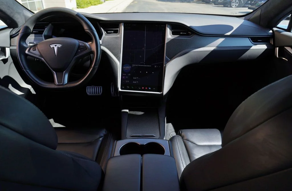 Used 2019  Tesla Performance image 8