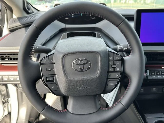 2026 Toyota Prius Plug-in Hybrid XSE Premium - Photo 18