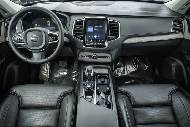 Certified Used 2023 Denim Blue Volvo Ultimate image 21