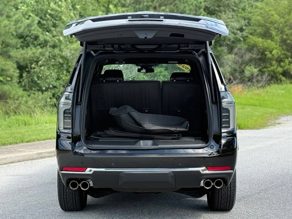 2025 Chevrolet Tahoe Premier - Photo 17