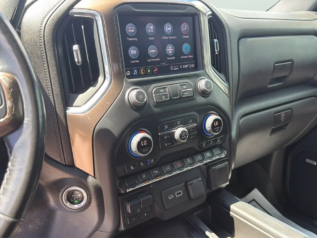 Used 2022 SILVER ICE METALLIC Chevrolet High Country image 23