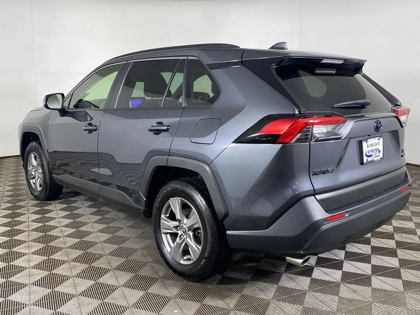 Used 2024 Magnetic Gray Metallic Toyota XLE image 3
