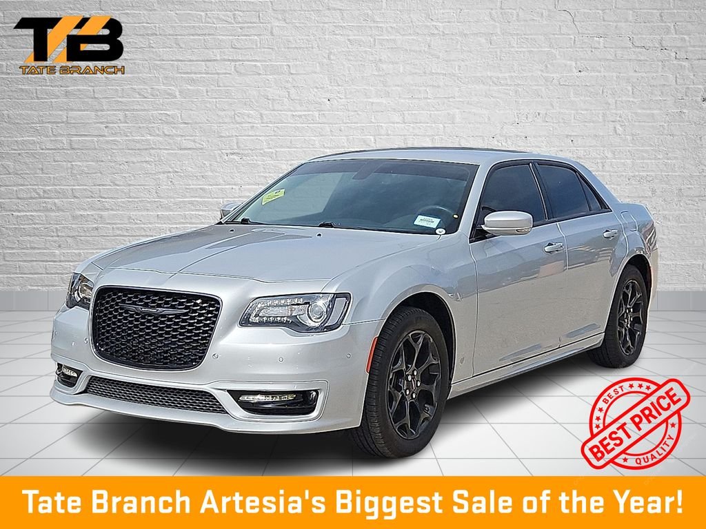 2022 Chrysler 300 Touring L AWD's photo