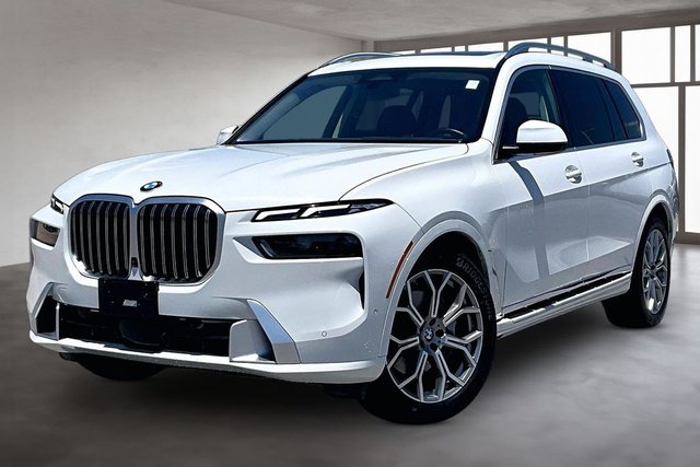 2025 BMW X7 xDrive40i