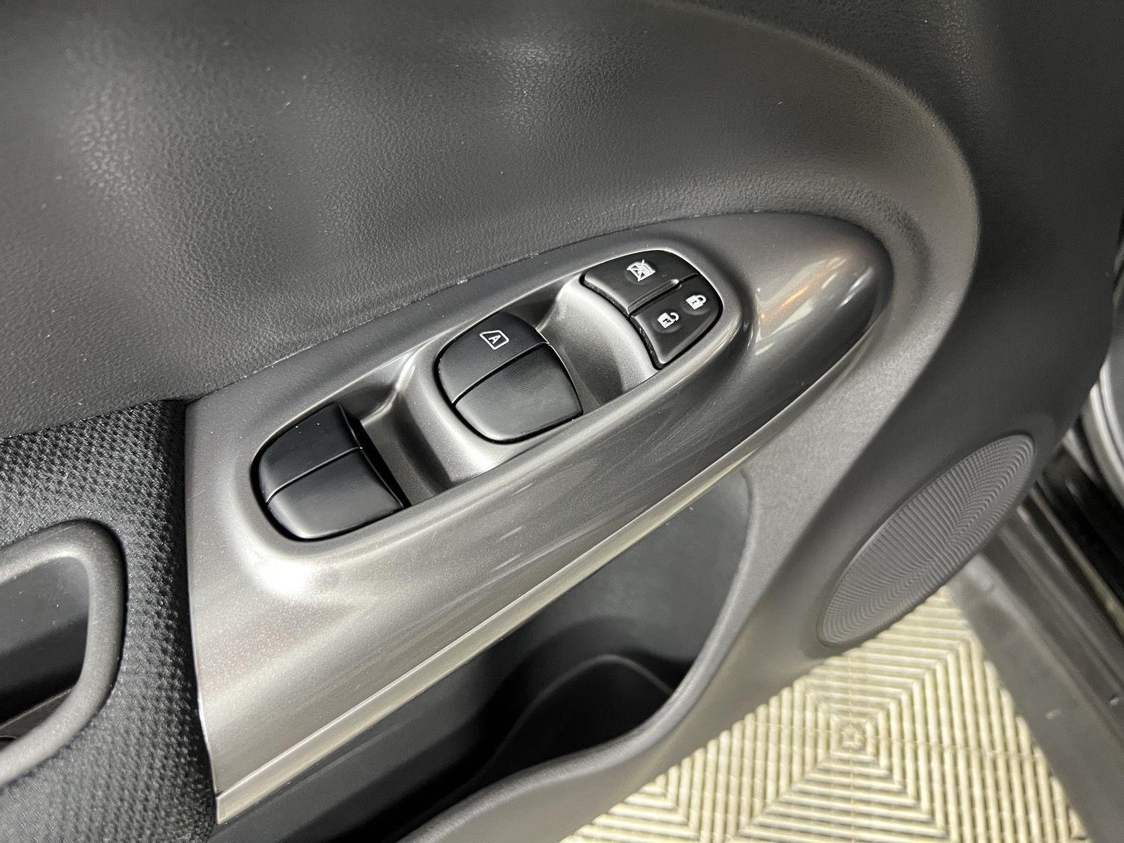 Used 2015 Super Black Nissan S image 16