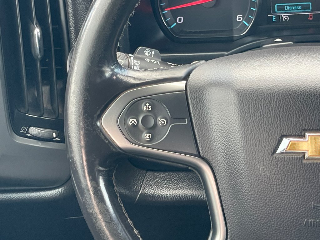 Used 2019 Summit White Chevrolet LT image 6