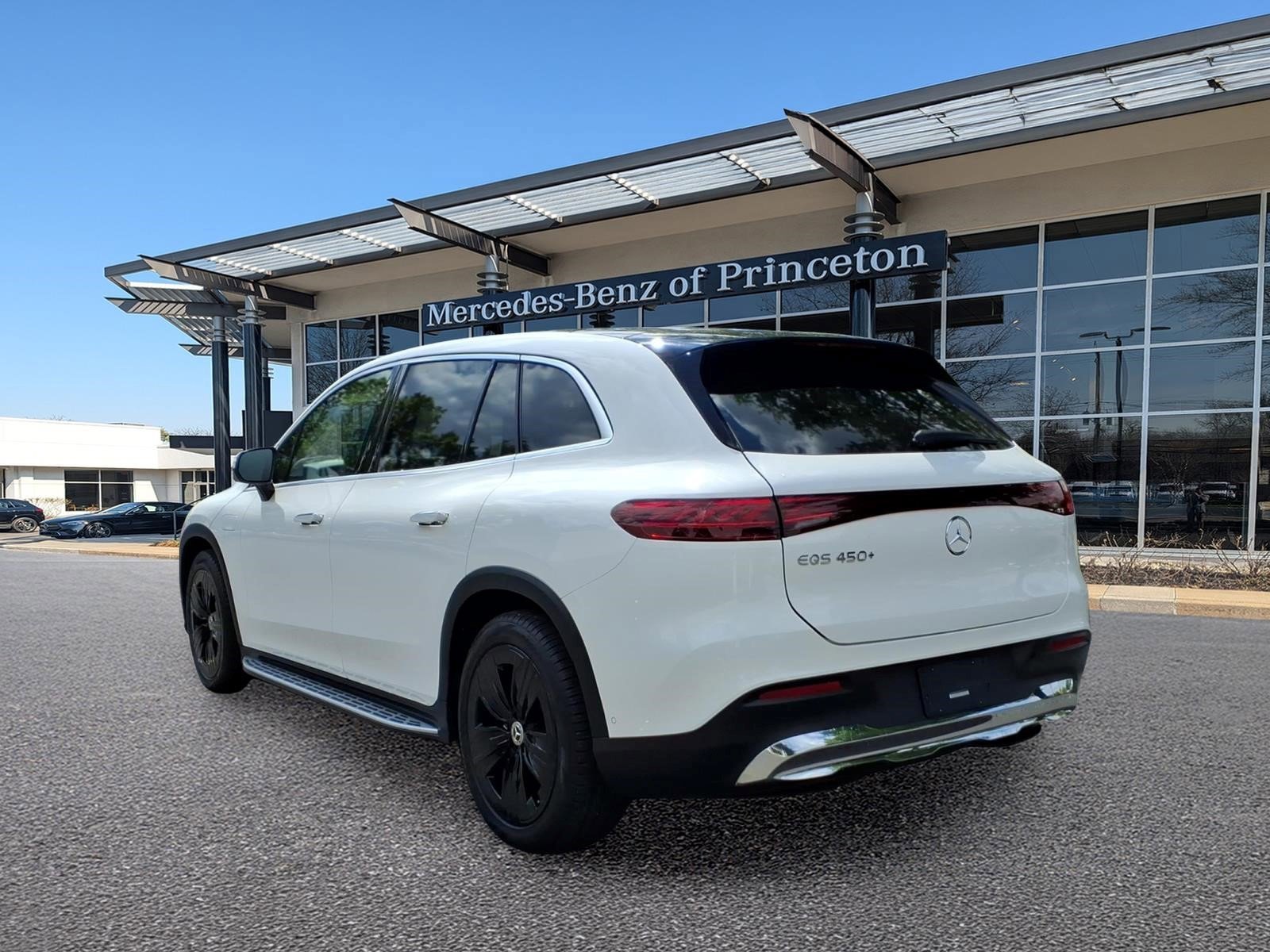Certified Used 2023 Polar White Mercedes-Benz EQS 450+ SUV image 5