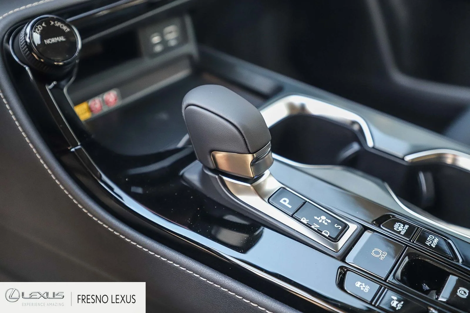 2026 Lexus NX 450h+ Luxury - Photo 24