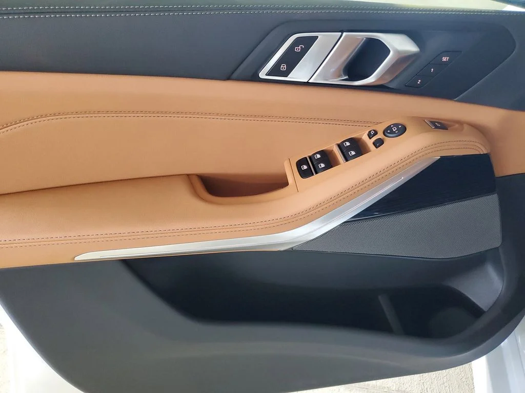 New 2026 White BMW sDrive40i image 14