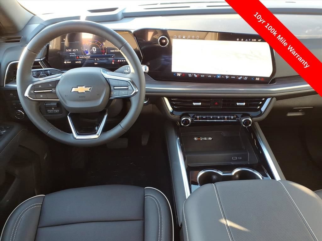 2026 Chevrolet Suburban Premier - Photo 14