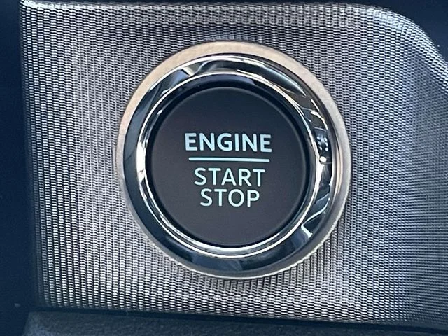 New 2026 White Ford Platinum image 5