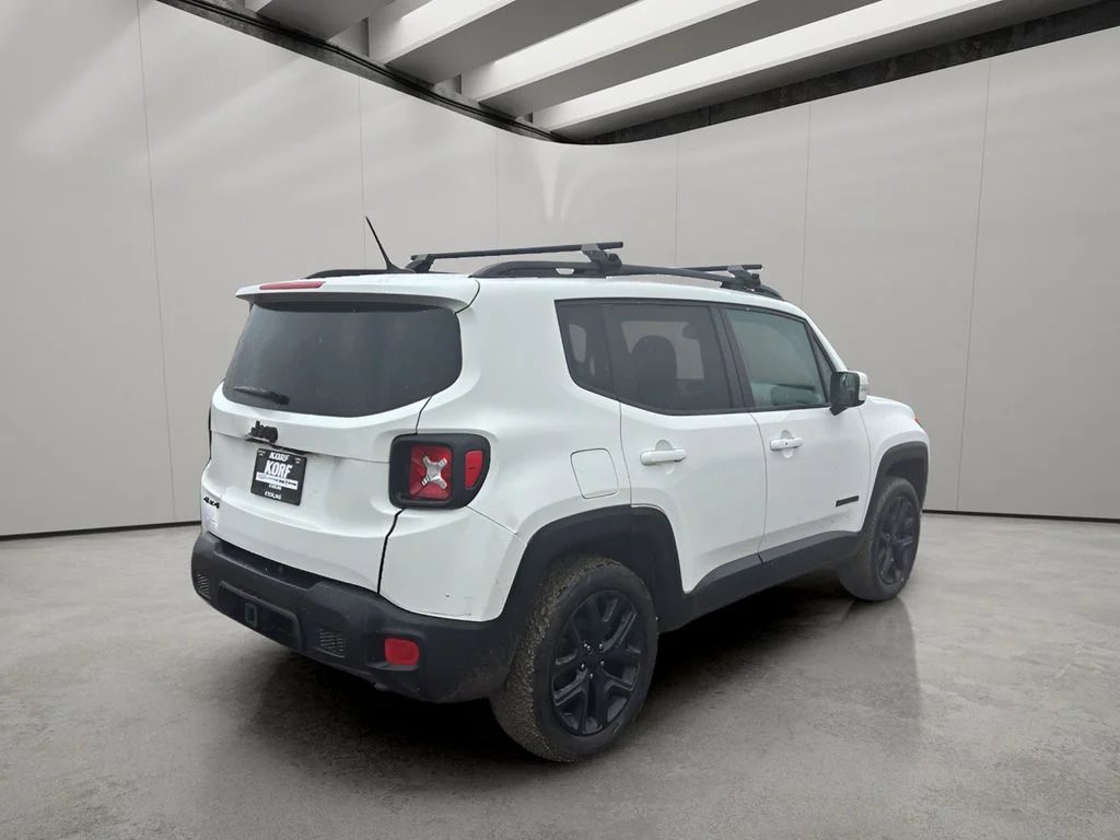 Used 2017 Alpine White Jeep Altitude image 5