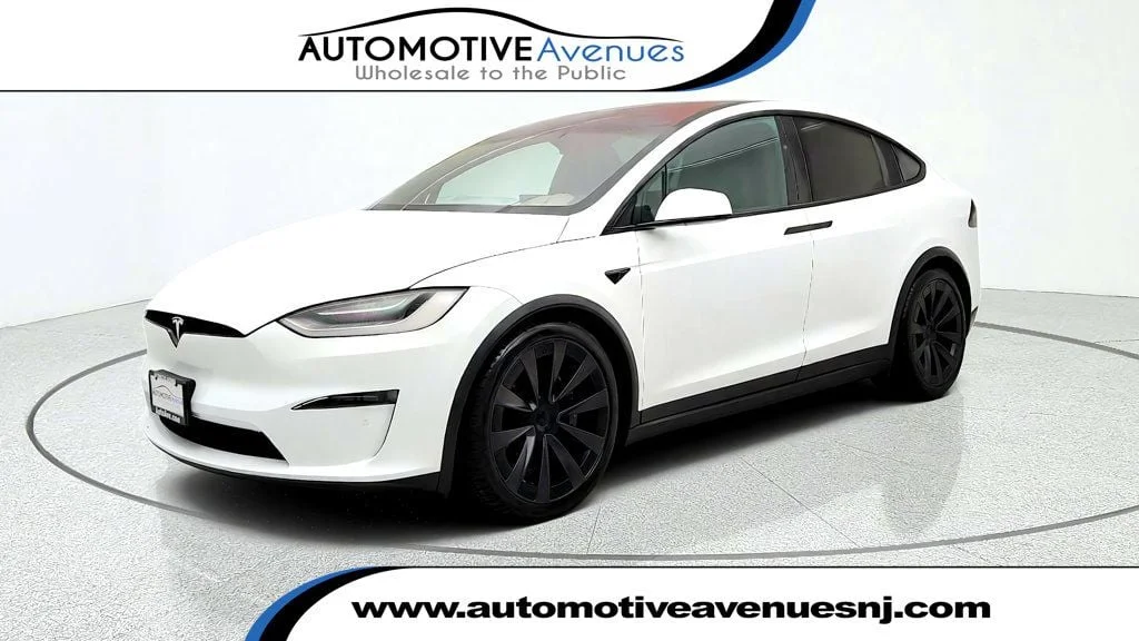 Used 2023 Pearl White Multi-Coat Tesla AWD image 1