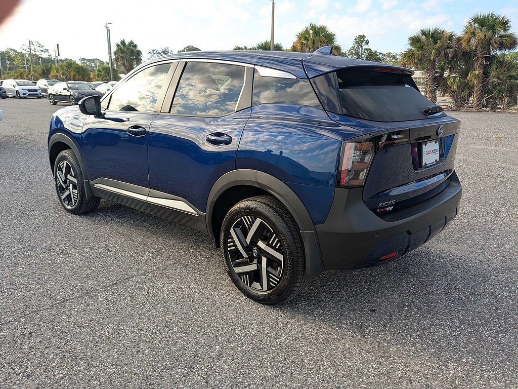 2025 Nissan Kicks SV - Photo 6