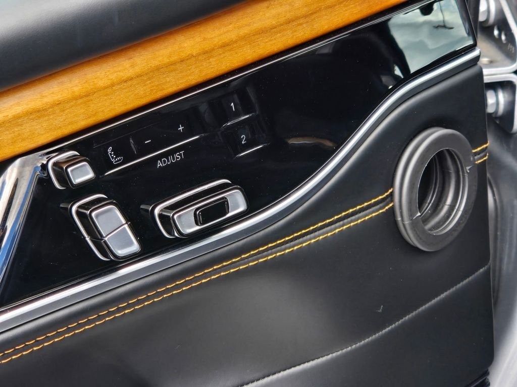 2024 Jeep Grand Wagoneer L Series III - Photo 35