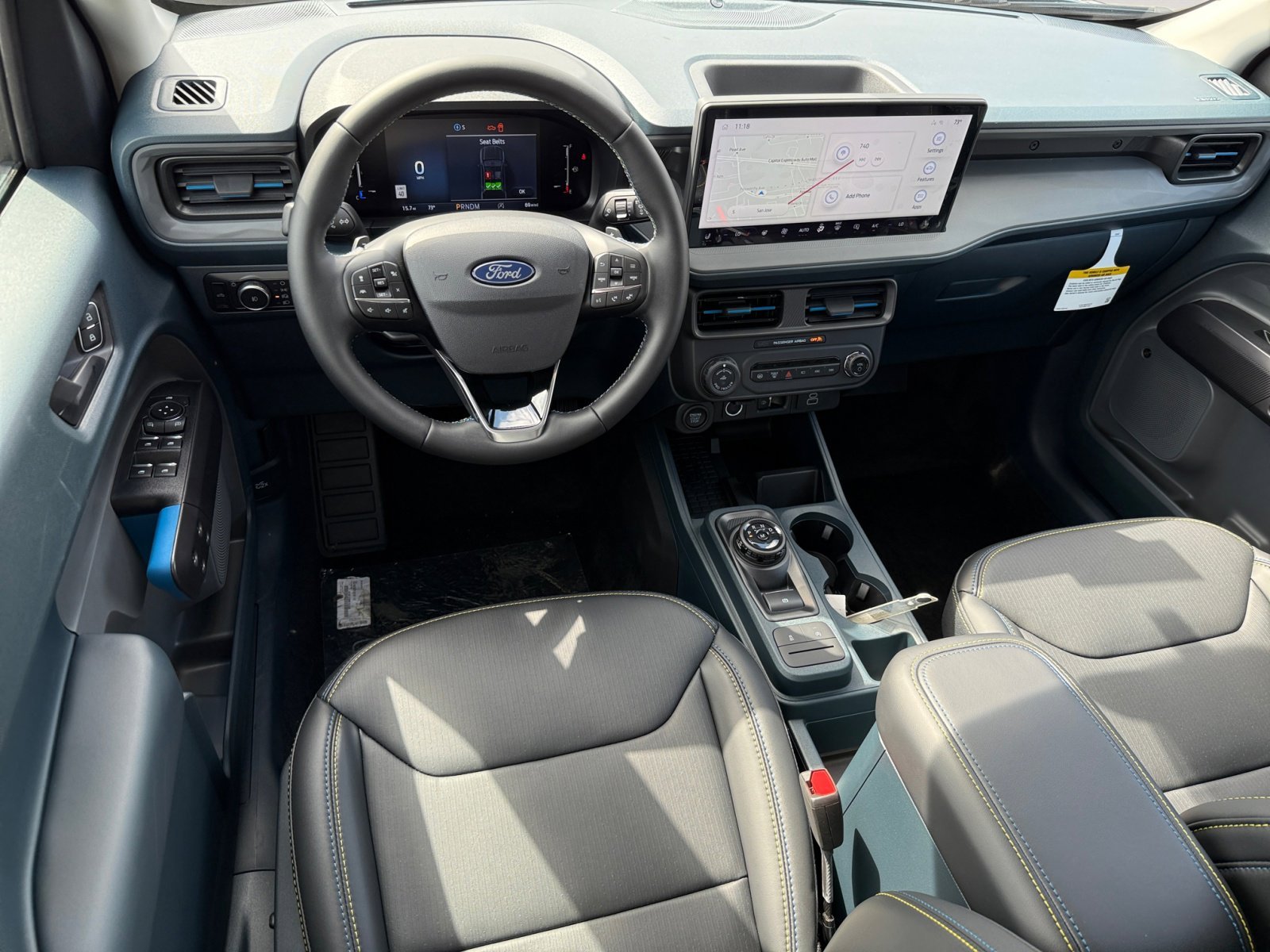 New 2025 Carbonized Gray Metallic Ford Lobo™ image 15