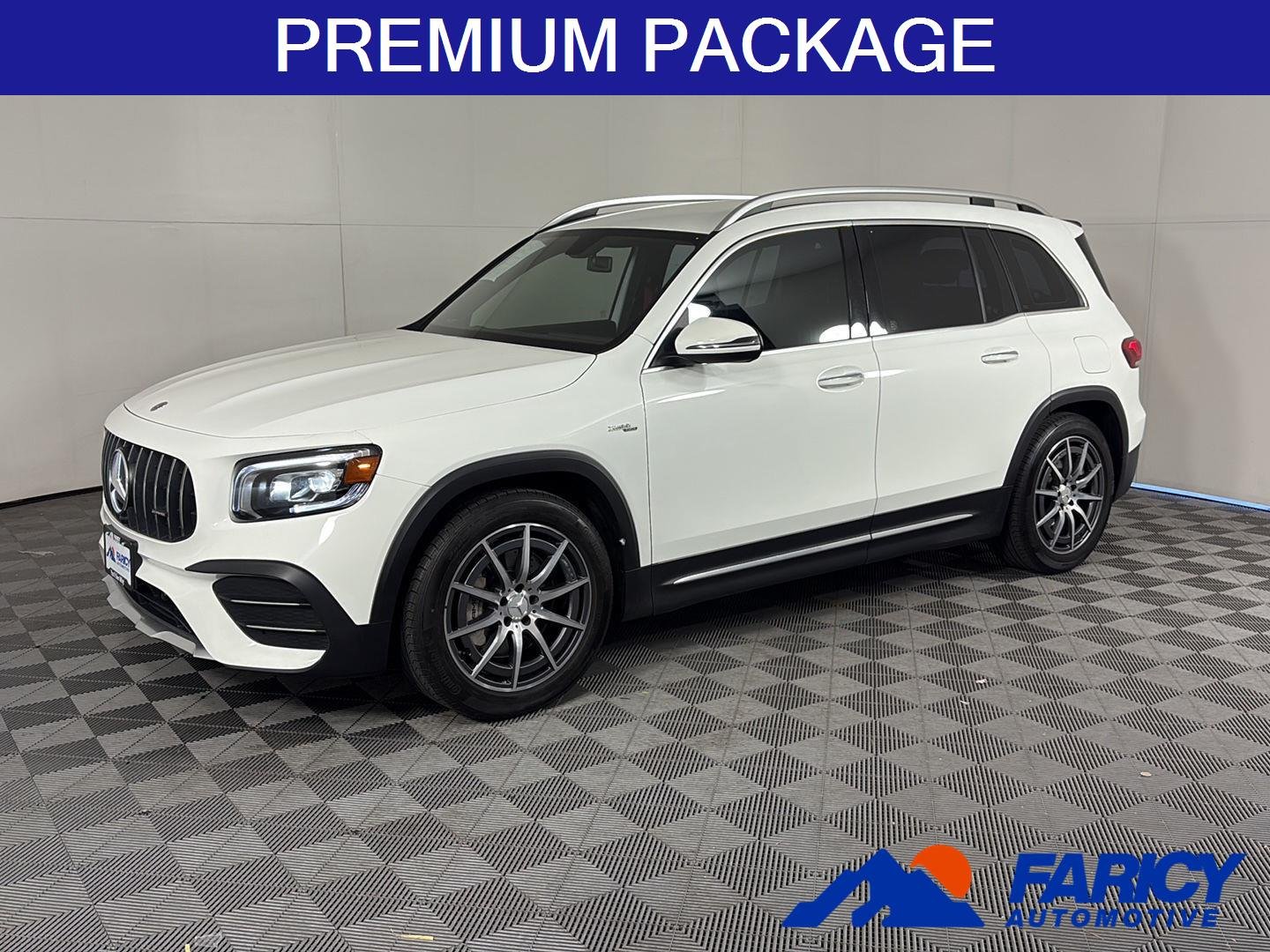 2023 Mercedes-Benz GLB GLB 35 AMG 4MATIC's photo