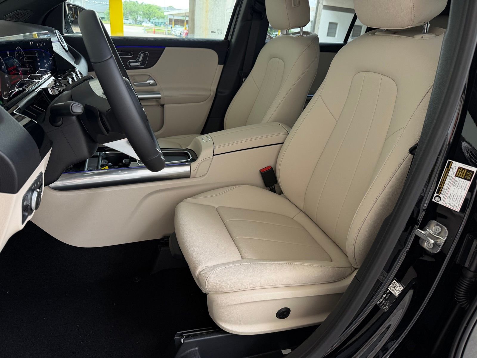 New 2026 Night Black Mercedes-Benz GLA 250 image 13