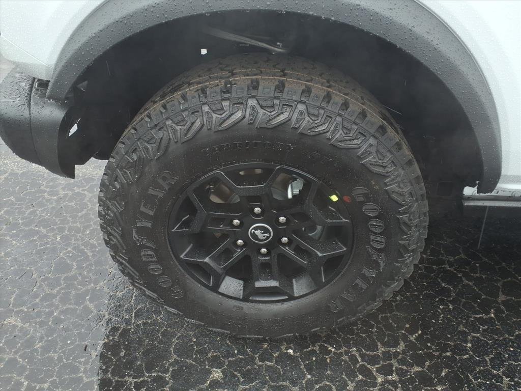 New 2026 White Ford Badlands image 7