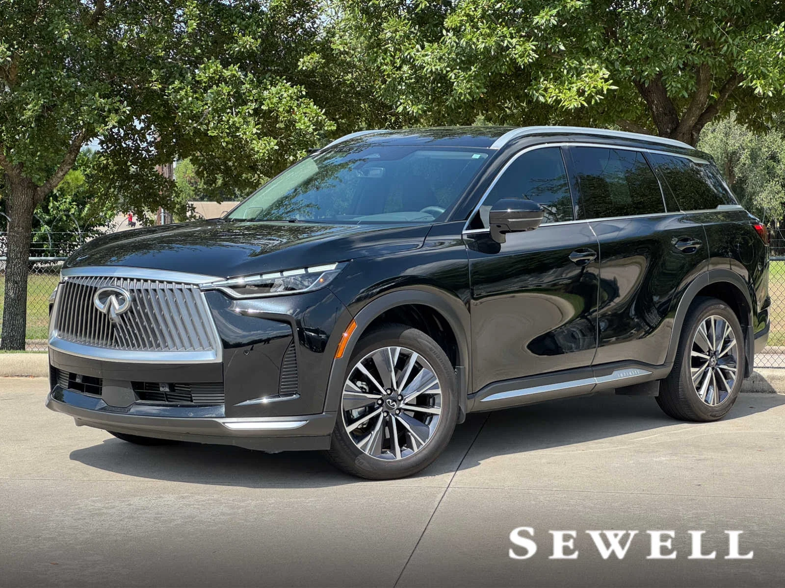2026 INFINITI QX60 LUXE