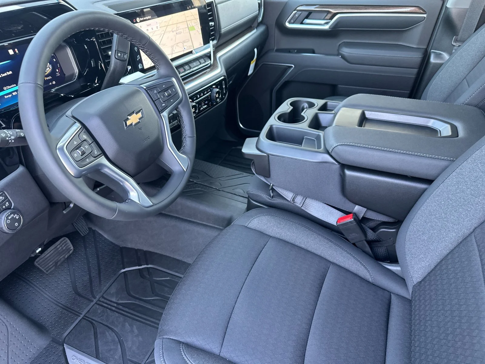2026 Chevrolet Silverado 1500 LT - Photo 10