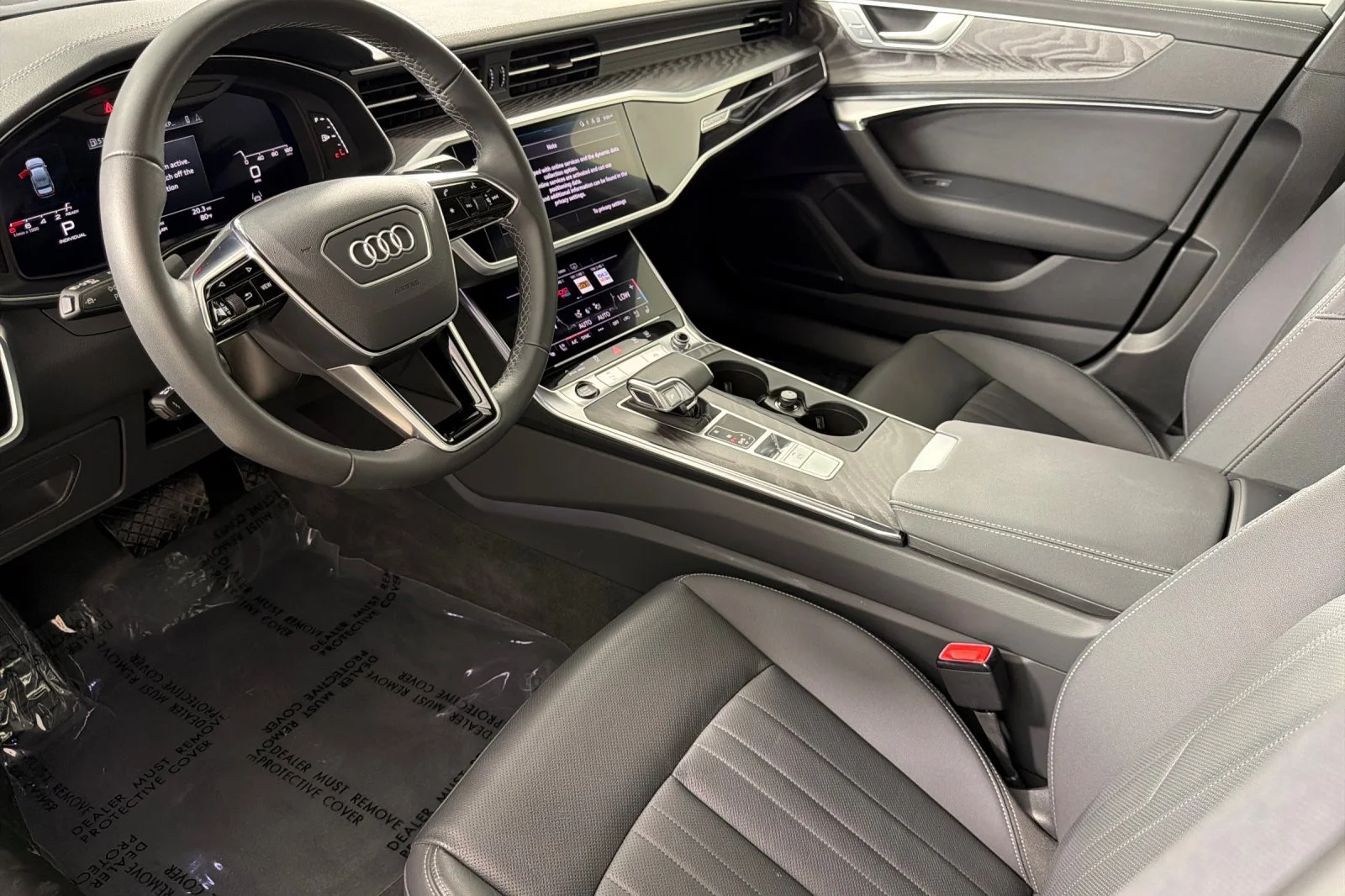 Used 2025 Mythos Black Metallic Audi Premium 55 TFSI quattro image 9