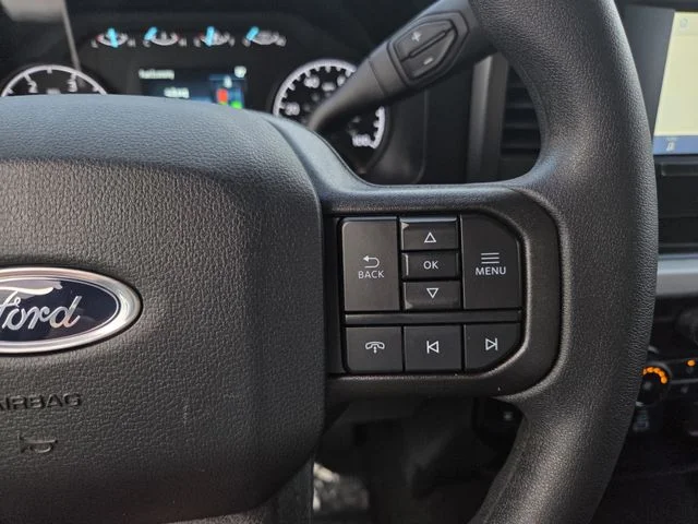 New 2026 Oxford White Ford F-250® XLT image 19
