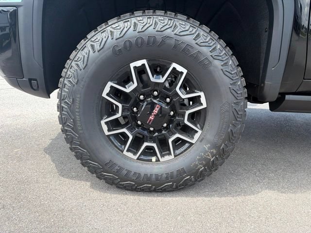 2026 GMC Sierra 2500HD AT4X - Photo 10