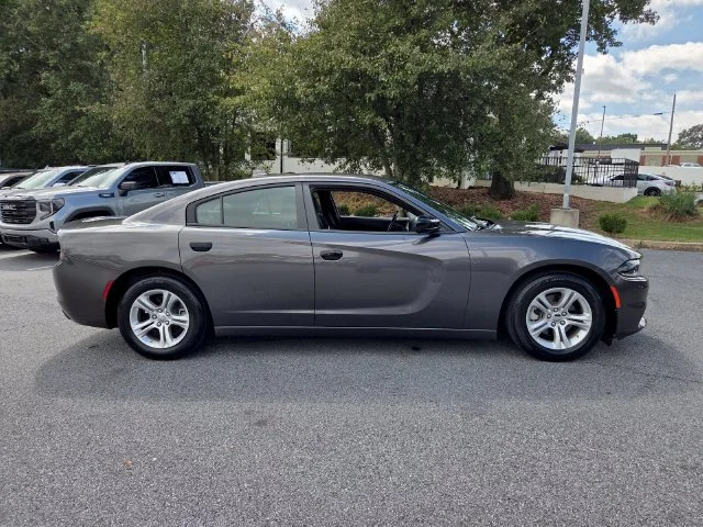 Used 2023 Gray Dodge SXT image 10