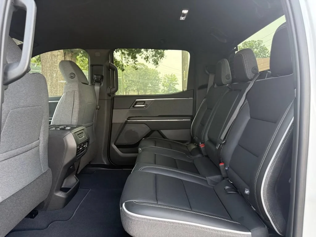 Used 2026 Summit White GMC Elevation Extended Range image 15