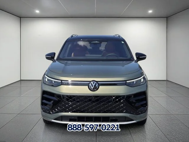 New 2026 Avocado Green w/Deep Black Roo Volkswagen 2.0T SEL R-Line Turbo image 5
