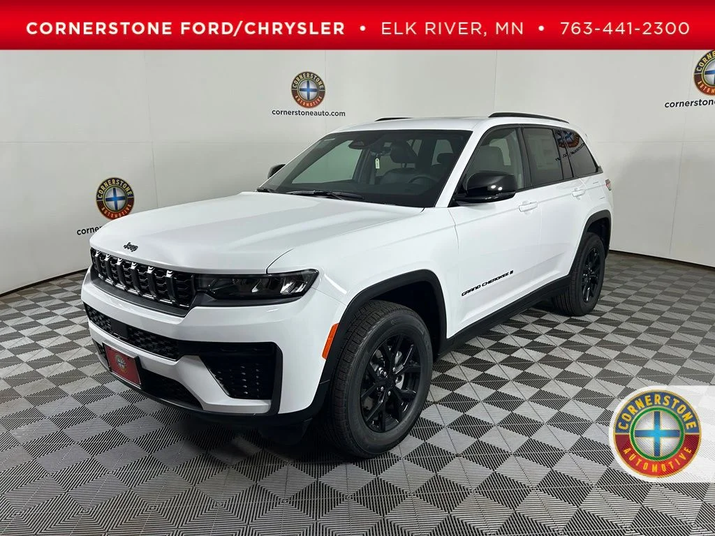 New 2026 Bright White Clear-Coat Exterior Paint Jeep Altitude image 1
