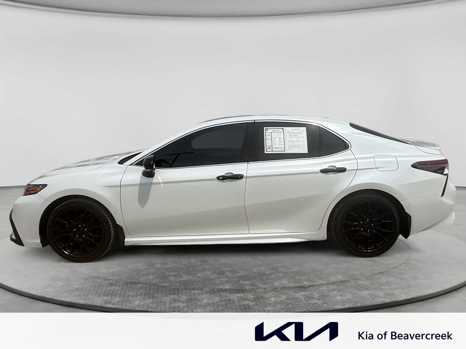 2021 Toyota Camry XSE - Photo 8