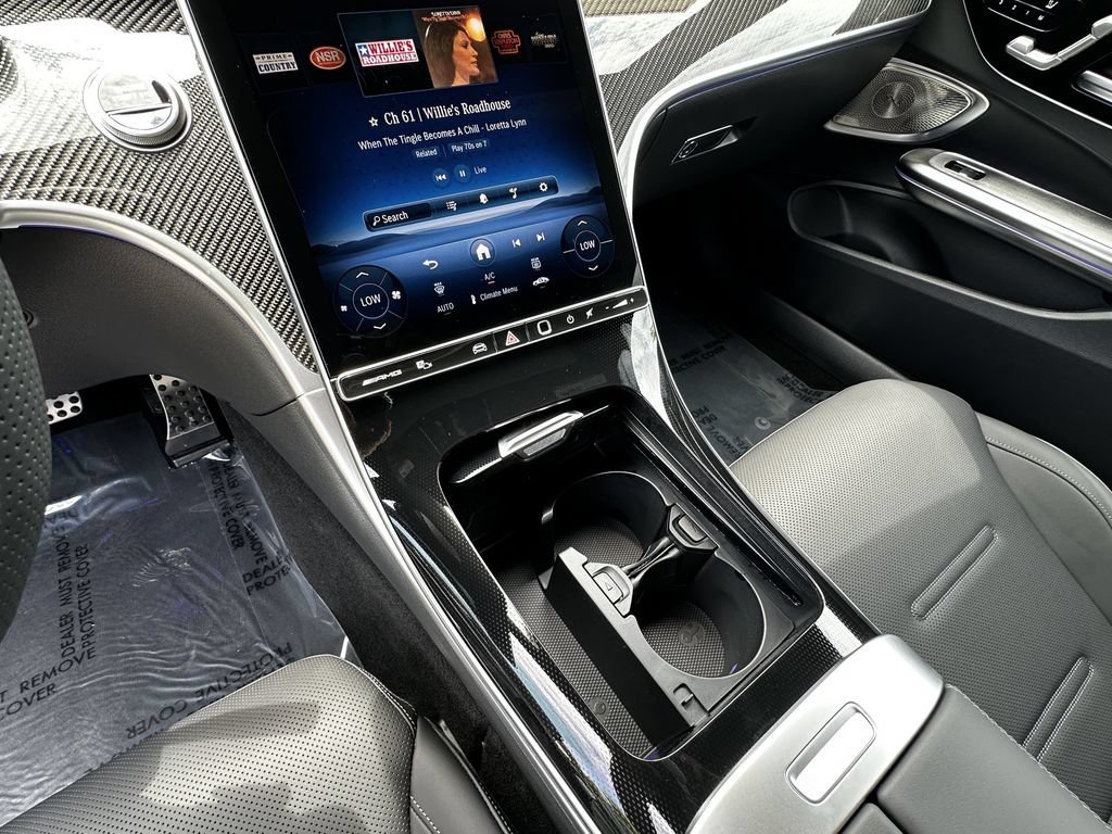 New 2026 MANUFAKTUR exclusive graphite grey magno Mercedes-Benz AMG® CLE 53 image 60