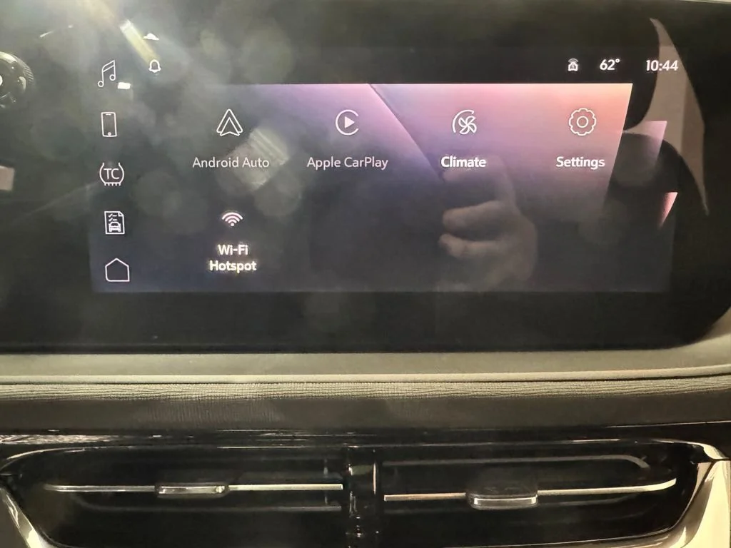 New 2026 White Frost Tricoat Buick Avenir image 13