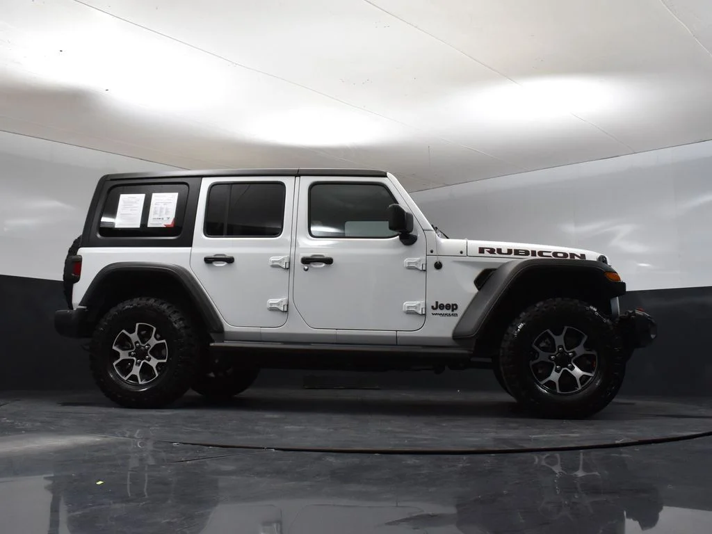 Used 2020 White Jeep Unlimited Rubicon image 34