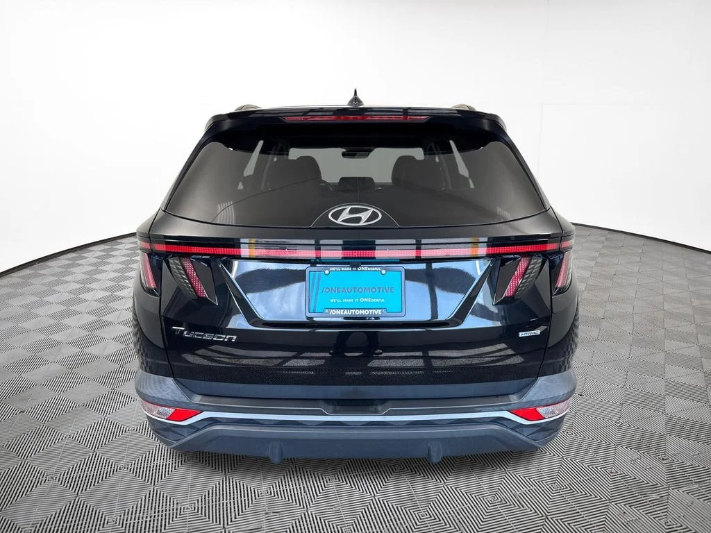 Used 2023 Black Hyundai SEL image 10